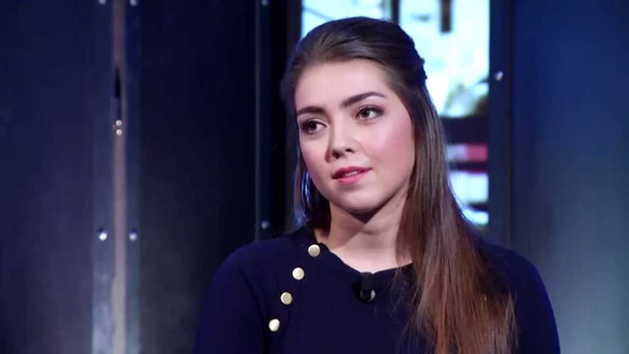 Iris Gündel (Schei eens uit): 'Iedereen is kind van gescheiden ouders, ook als je 40 bent'